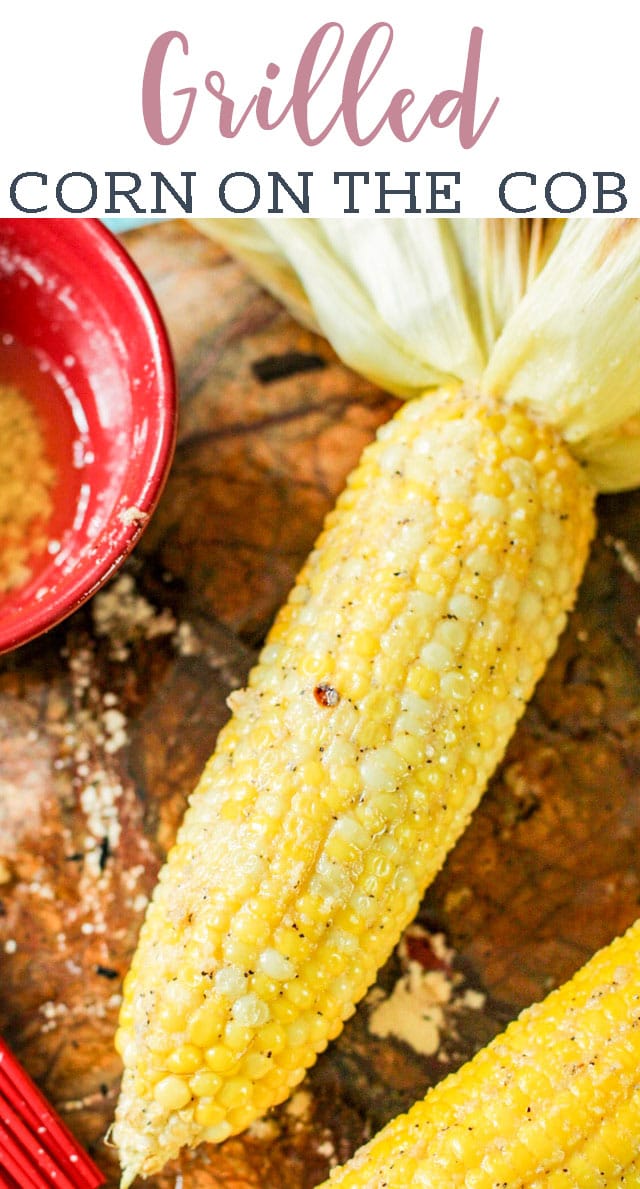 Our hints for making the best grilled corn on the cob. All you need is 20 minutes for this easy summer side dish. Don't forget the garlic butter!