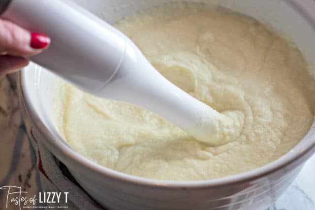 blending cauliflower with immersion blender