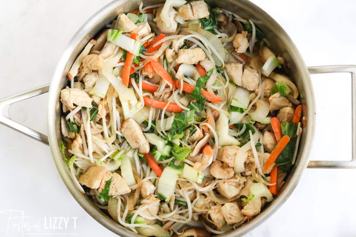 Chicken Chop Suey Recipe {Easy Asian Chicken Recipe with Noodles}