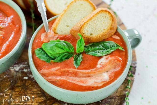 tomato soup with herbs and bread