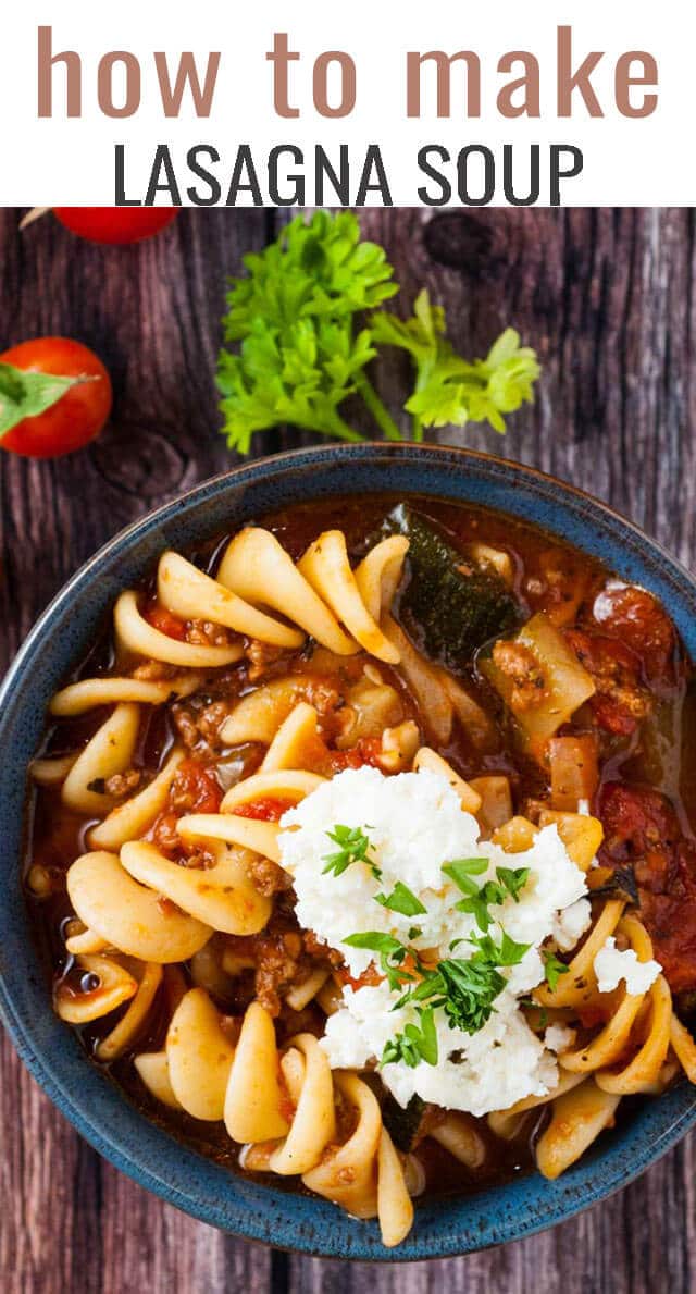 Love lasagna? You'll love our easy lasagna soup! This soup will be ready in under an hour. Serve with a salad and bread for an easy dinner. #lasagna #soup #beef #italian via @tastesoflizzyt