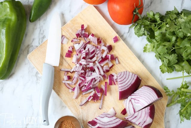 onions on the cutting board