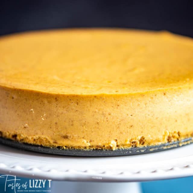 baked pumpkin cheesecake