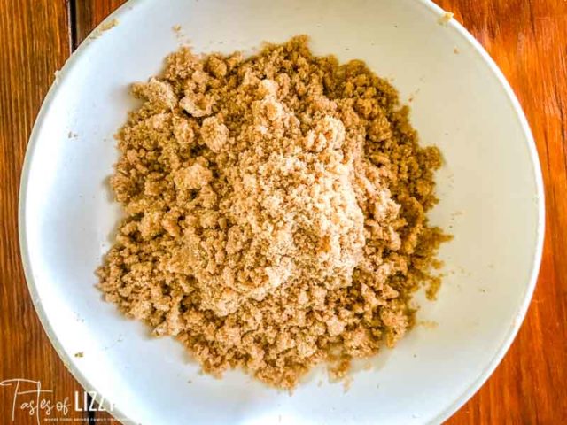 streusel topping in a bowl