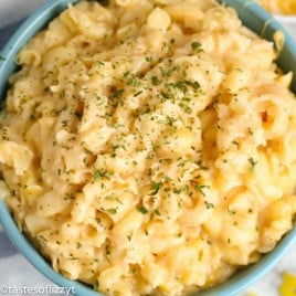 A bowl of macaroni and cheese
