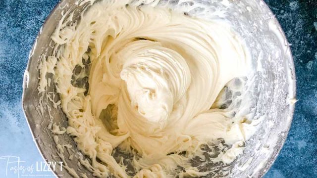 cinnamon roll frosting in a bowl