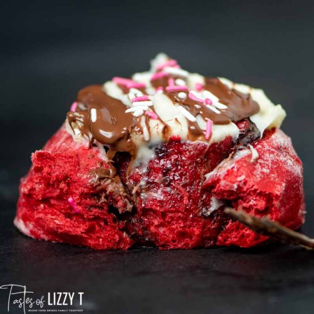 red velvet nutella sweet rolls