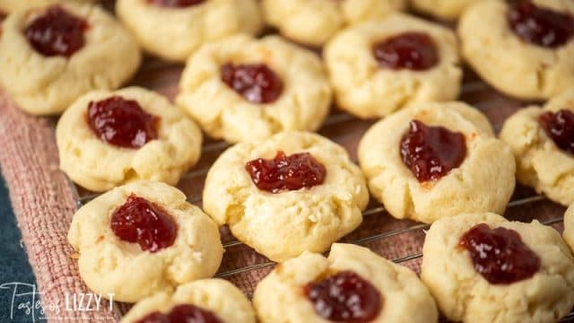 guava berry filled cookies