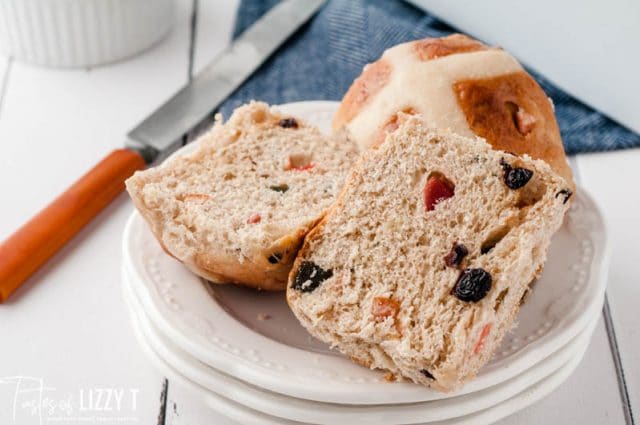 hot cross buns for easter on a plate