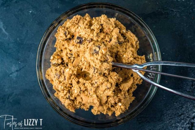 unbaked cookie dough