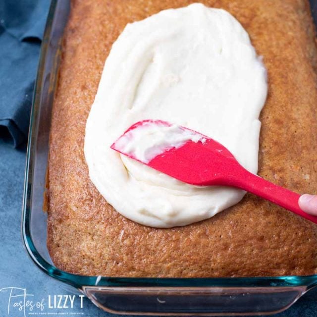 frosting spreading on a cake