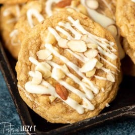 white chocolate drizzled cookie with almonds