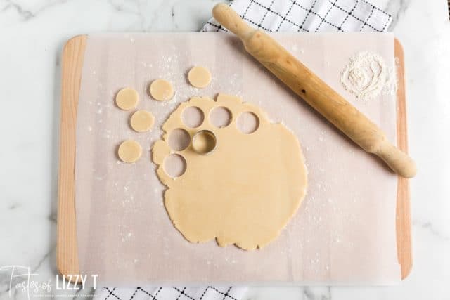 rolled cookie dough with circle cutter