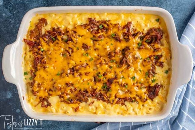 overhead view of pulled pork mac and cheese casserole