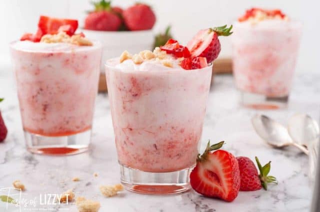 3 glass cups of strawberry fool