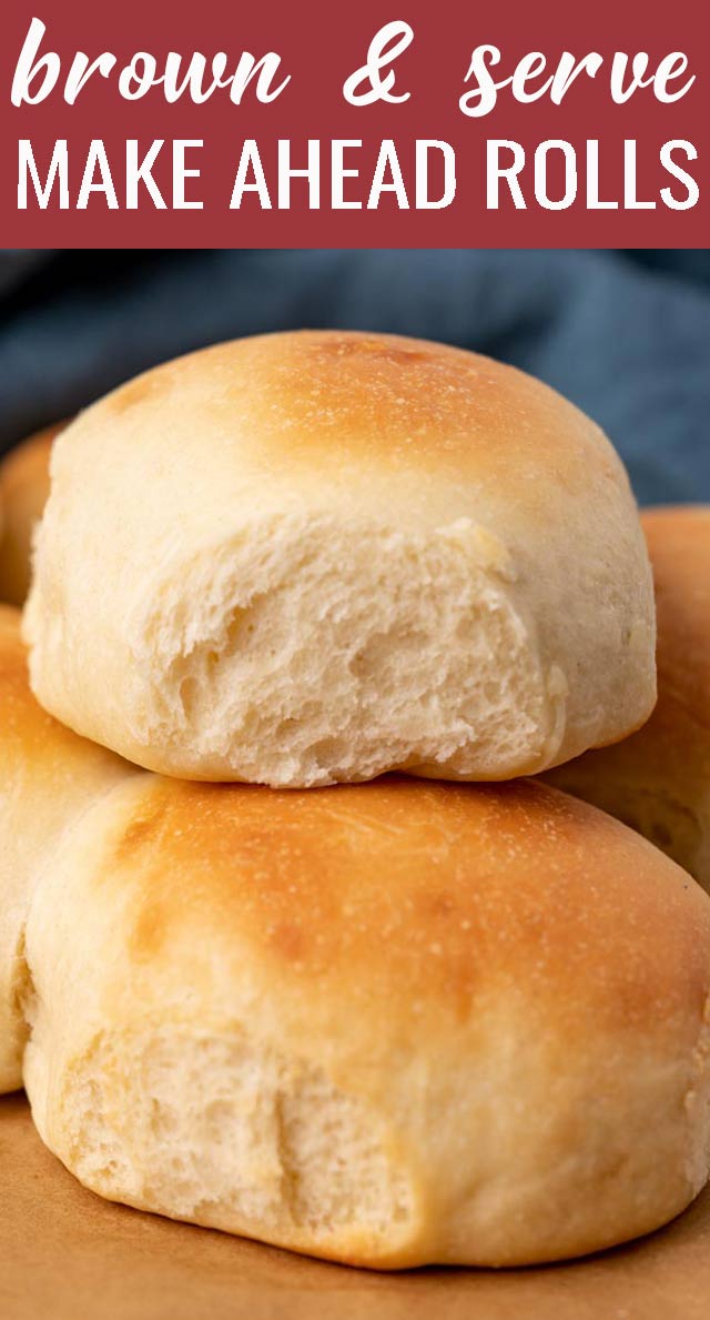 Serve freshly baked rolls at short notice with these Homemade Brown 'n Serve Rolls. They're soft and fluffy with a golden brown top. via @tastesoflizzyt
