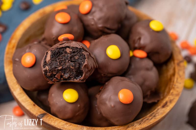 Reese's Peanut Butter Oreo Truffles