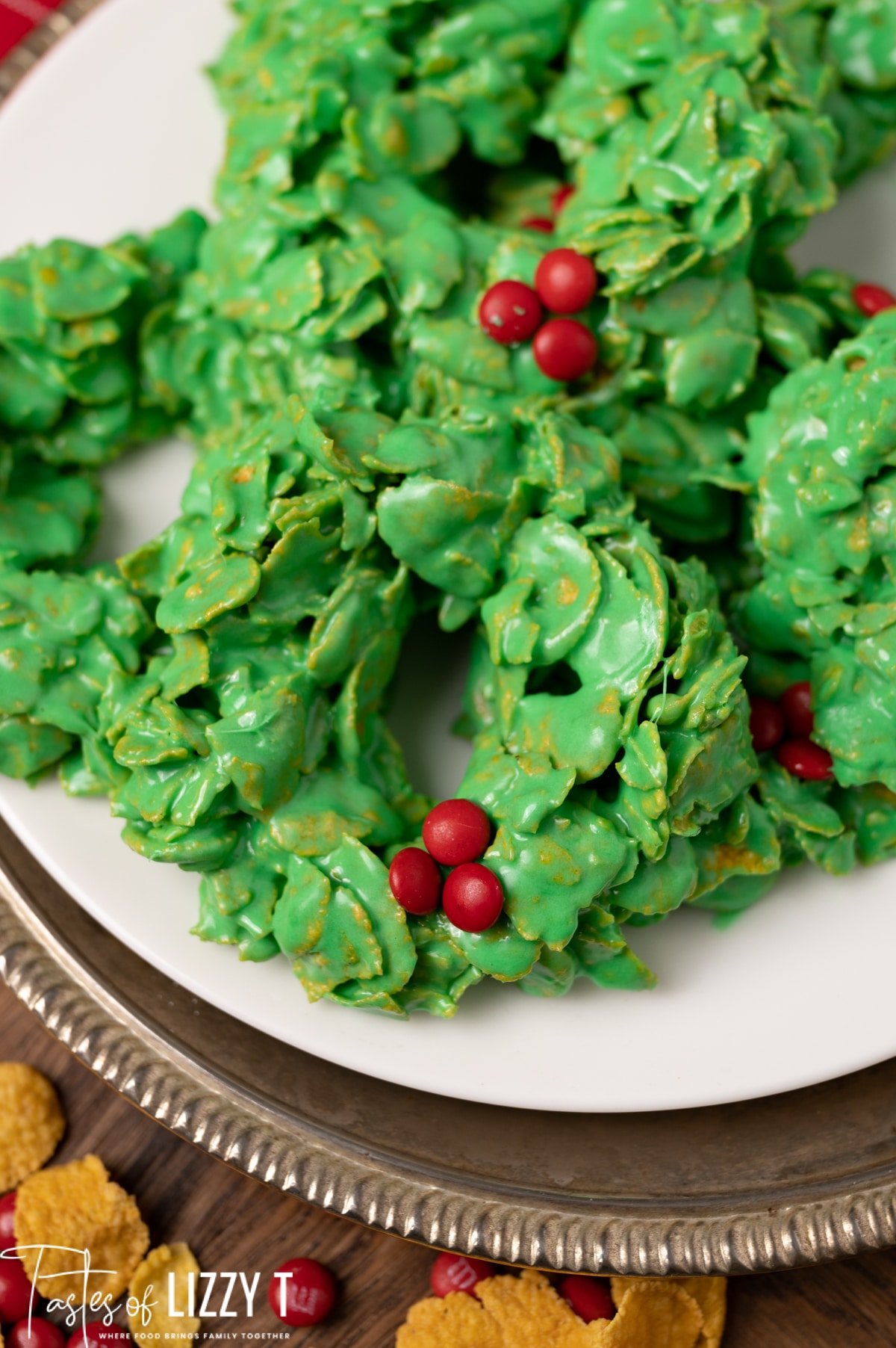 Cornflake Wreath Cookies {Classic Christmas Recipe