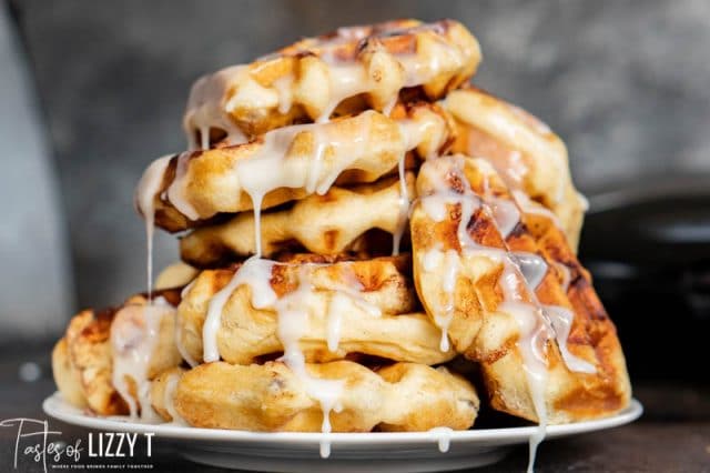 https://www.tastesoflizzyt.com/wp-content/uploads/2020/11/cinnamon-roll-waffles-21-640x426.jpg