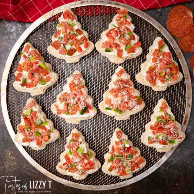 unbaked christmas tree pizza cutouts