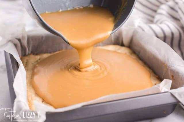 Caramel pouring over shortbread