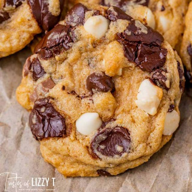 closeup of a pudding cookie