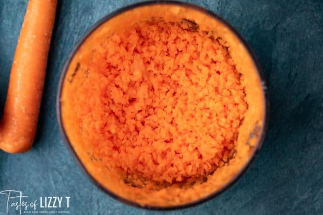 carrots in a food processor