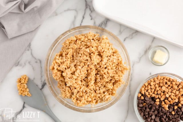 cereal mixture in a bowl