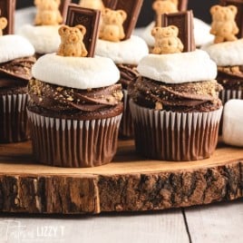 cupcakes on a wood slice