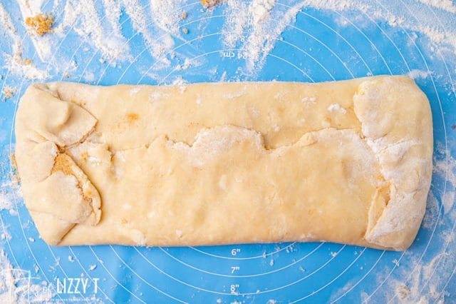 unbaked cinnamon pastry turnover