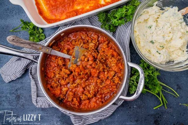 meat sauce in a pan