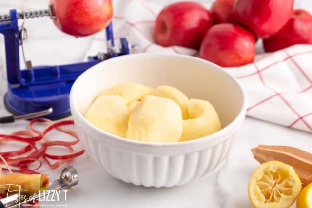 sliced apples in a bowl