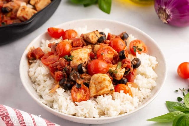 chicken & tomatoes over rice