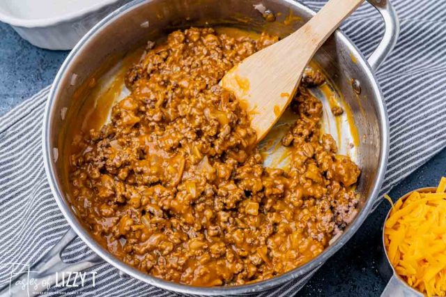 ground beef with cream of mushroom soup in a skilet