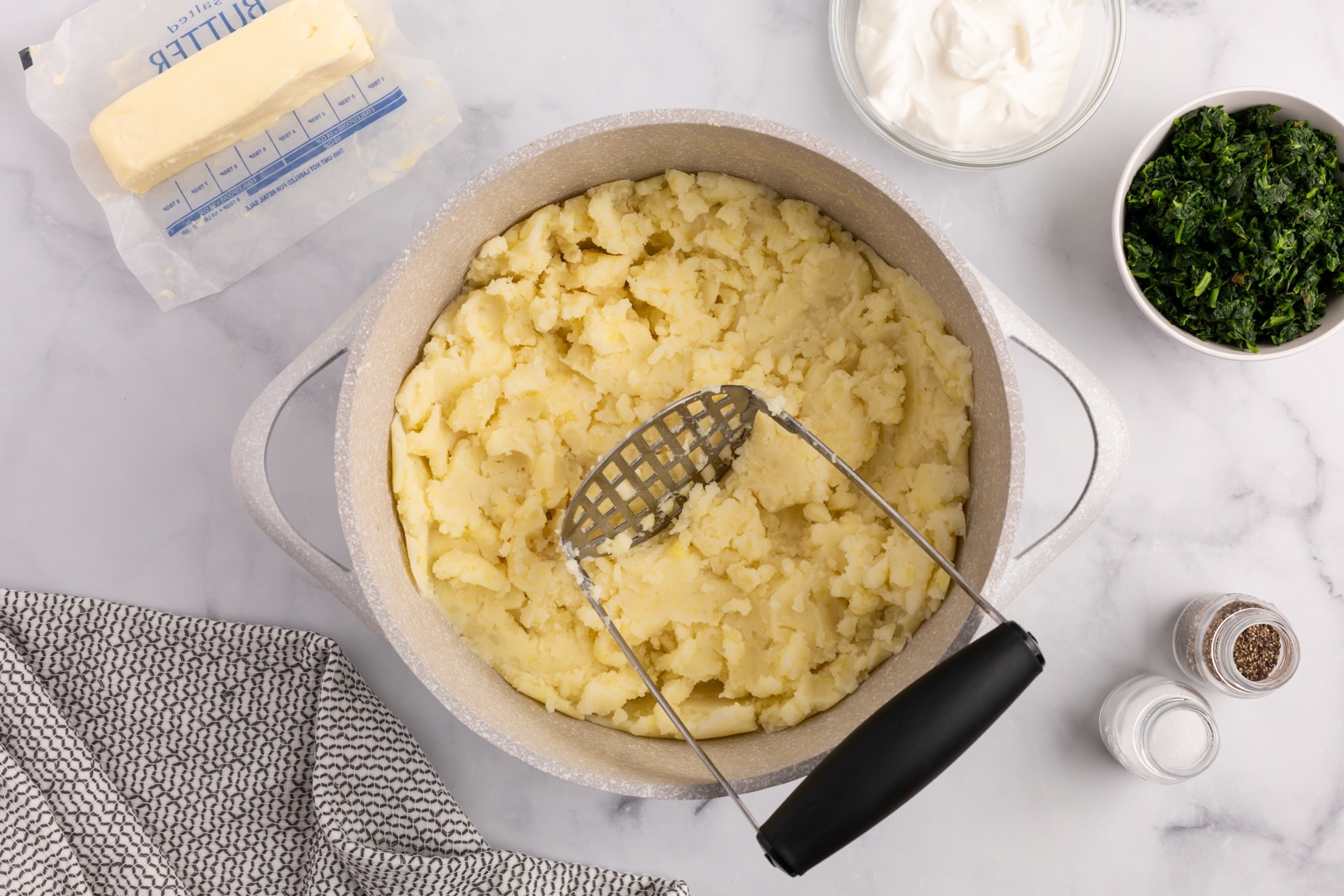 Creamy Spinach Mashed Potatoes Tastes of Lizzy T