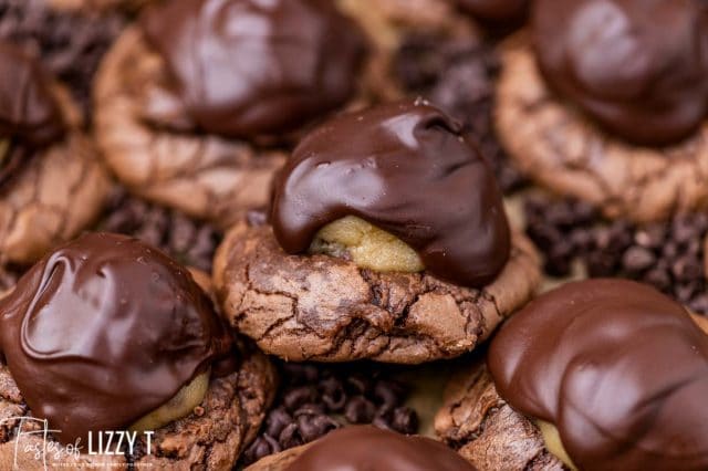 a pile of chocolate cookie dough brownie cookies