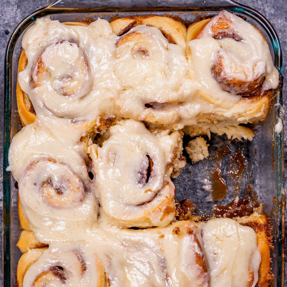 overhead view of a pan of cinnamon rolls