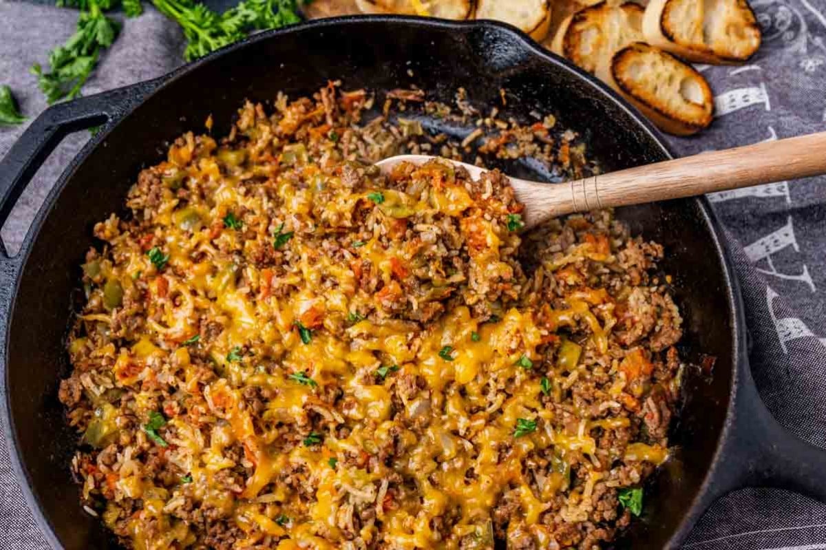 overhead view of texas hash in a cast iron skillet