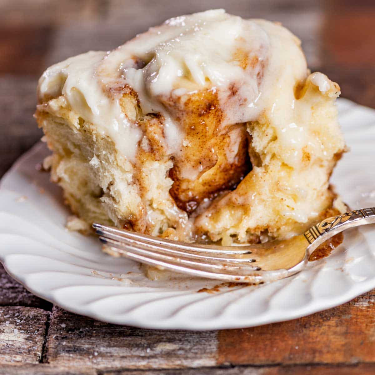 The Best Cinnamon Rolls You'll Ever Eat