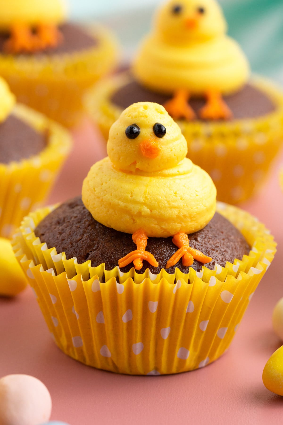 easter cupcakes with a frosting chick on top