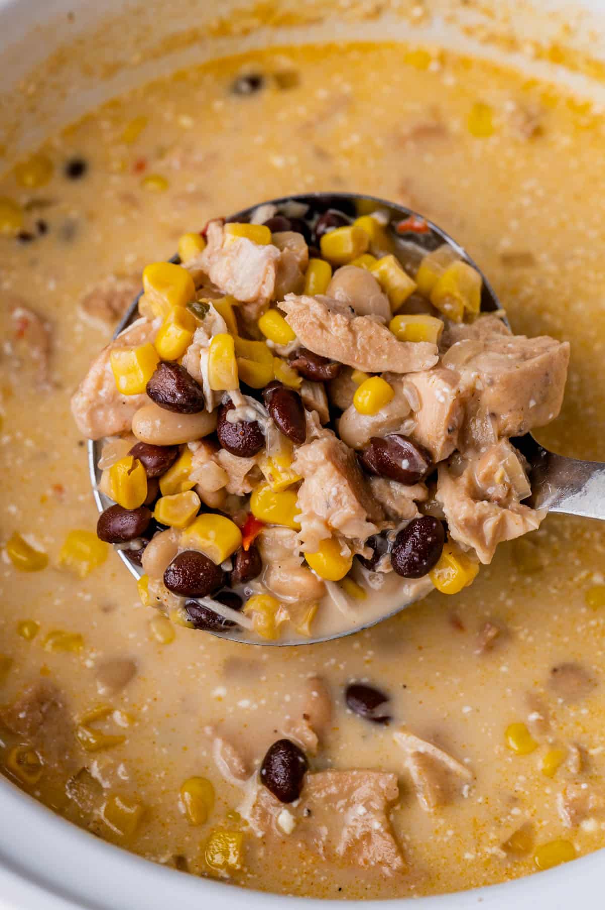 white chicken chili in the slow cooker