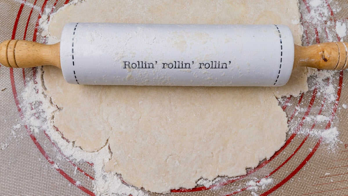 rolling pin on grandma's pie crust