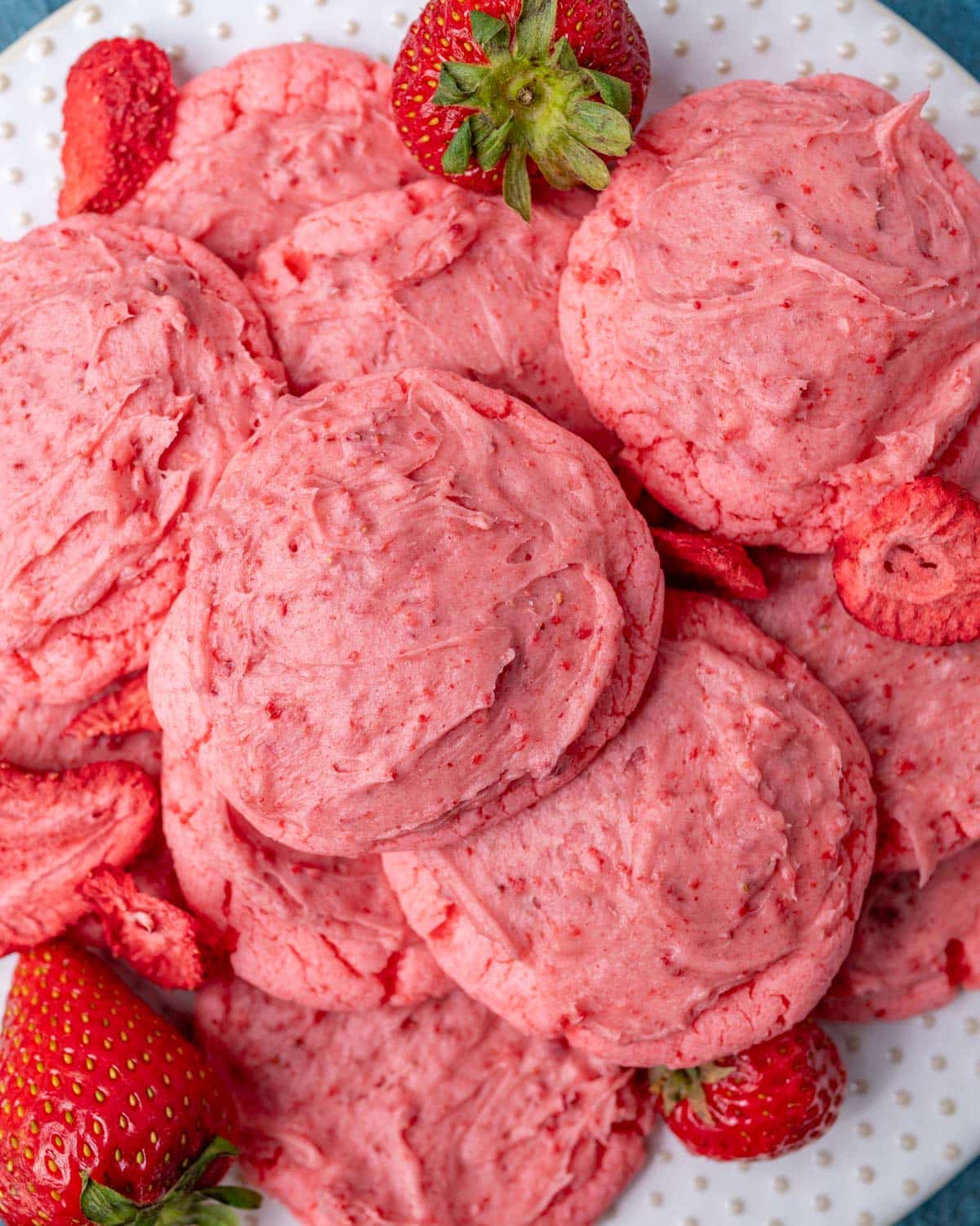 a plate of cake mix strawberry cookies