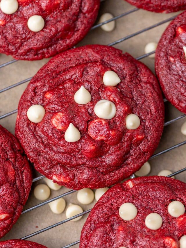 Red Velvet Bisquick Cookies