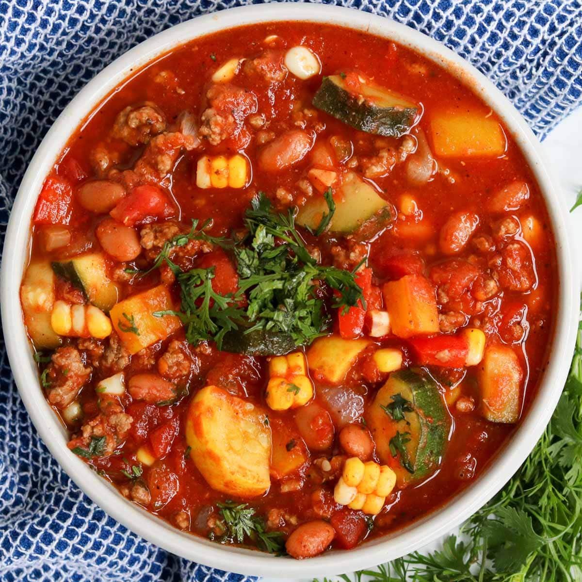 20 Meals and Summer Dinner Ideas With Recipes summer chili 1200 7