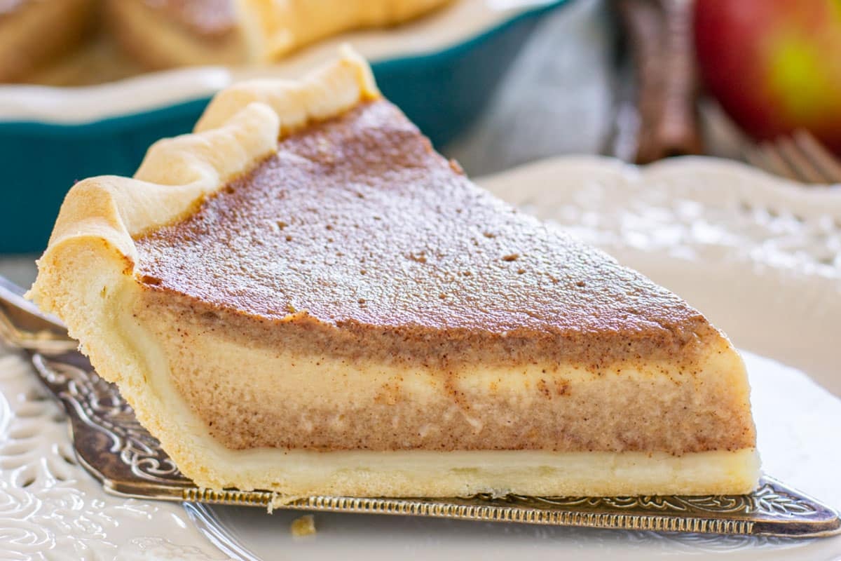 closeup of apple butter pie