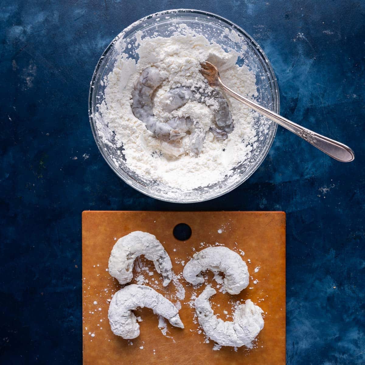 coating shrimp in cornstarch