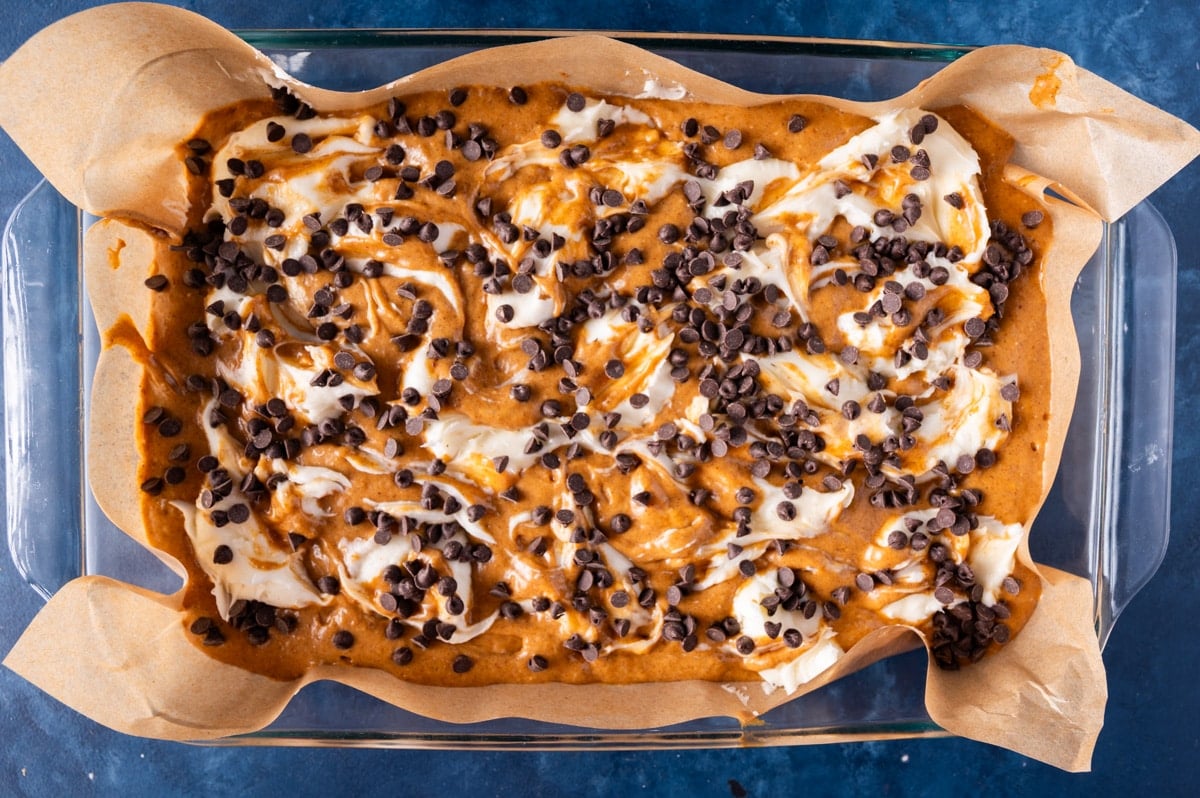 unbaked pumpkin earthquake cake