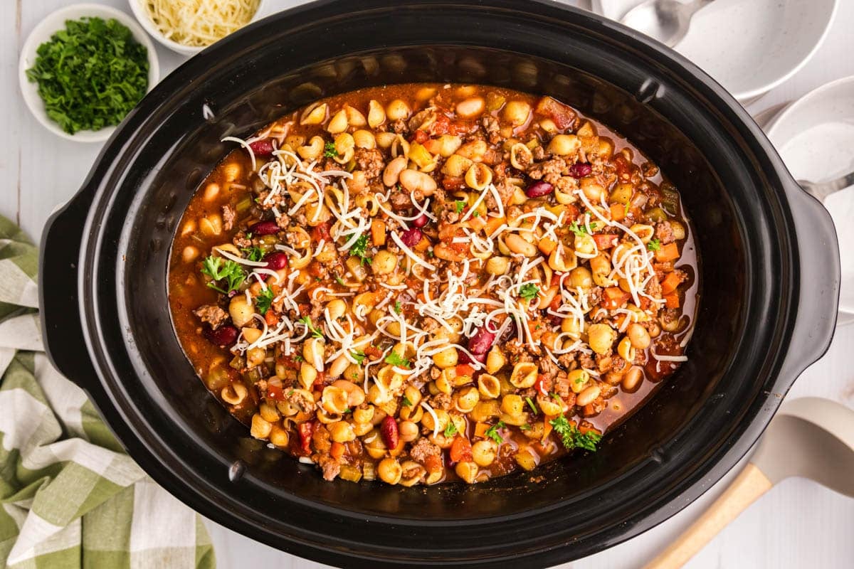 slow cooker pasta fagioli on a table