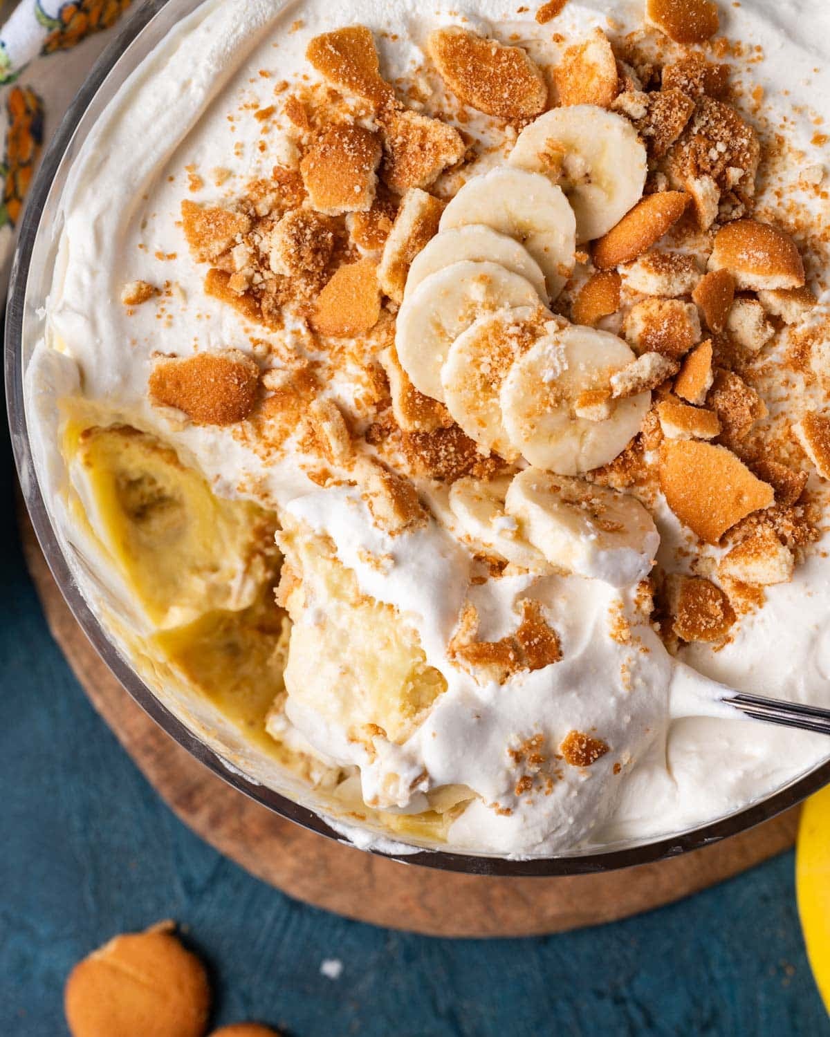 banana pudding with a serving on a spoon